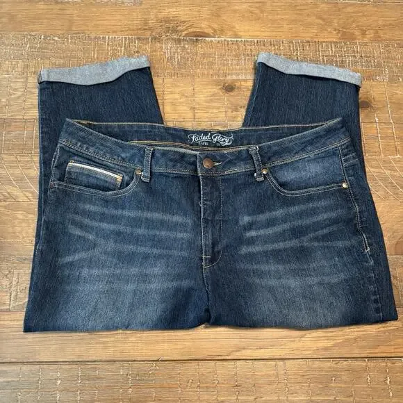 Women's Faded Glory Size 18 Capri Blue Jeans Denim Pants Vacation Travel - Picture 6 of 7